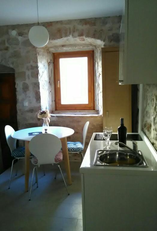 Apartment Vidacak Tisno Exterior photo